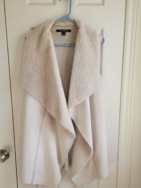 Le Château Cream Faux Shearling Knit Open Vest L